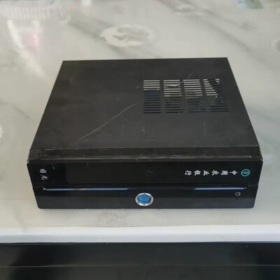 议价j2900软路由，2.41g四核cpu，4g内存，32g固态