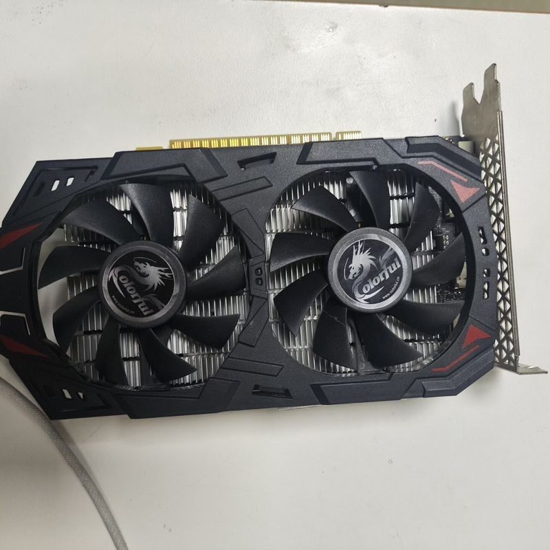 议价七彩虹GTX1050 2G显卡，个人一手自用，95新无维修。