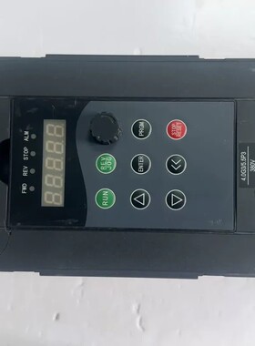 议价变频器4KW，Y500-Y0040G3，成色如图，