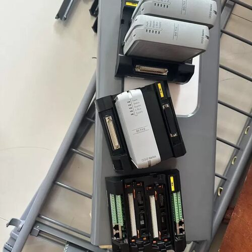 议价浙大模块DI715、DO712、还有底座一起卖，包功能。