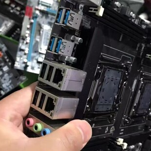 议价科脑x99双路d3主板双网口有6张 有一个没有挡板需要联系