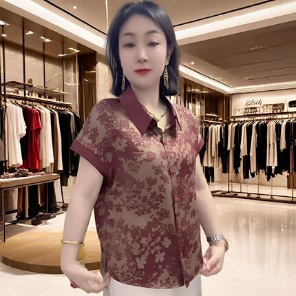 夏季中老年衬衫碎花妈妈宽松时尚短袖桑蚕丝开衫新款减龄大码上衣