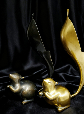 现代简约铜松鼠摆件雕塑样板房售楼处大厅玄关软装饰品