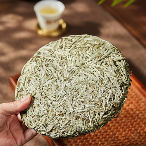 特级白茶福鼎白茶白毫银针银针饼