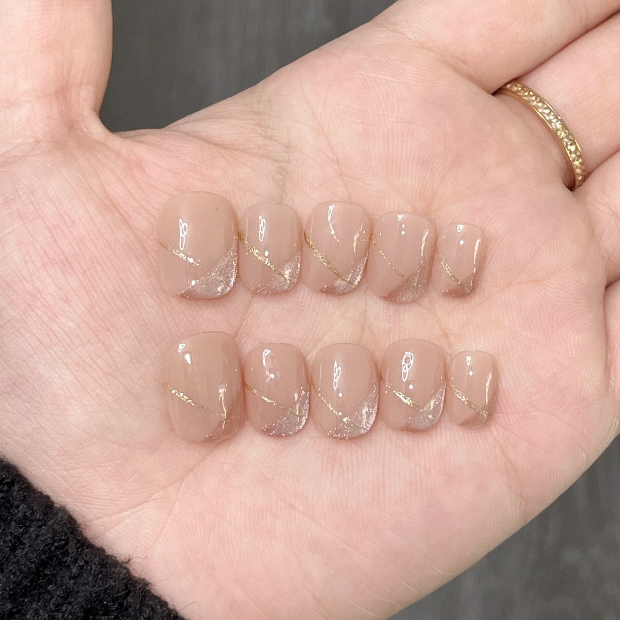 【初恋】极简风猫眼斜法式美甲纯欲风四季显白纯手工穿戴甲,彩妆/香水/美妆工具,穿戴甲/甲片,淘宝优惠券,粉丝福利购,淘宝优惠卷