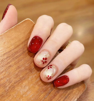 金枝红韵纯手工穿戴甲秋冬新款新年红流光爆闪猫眼高级显白美甲