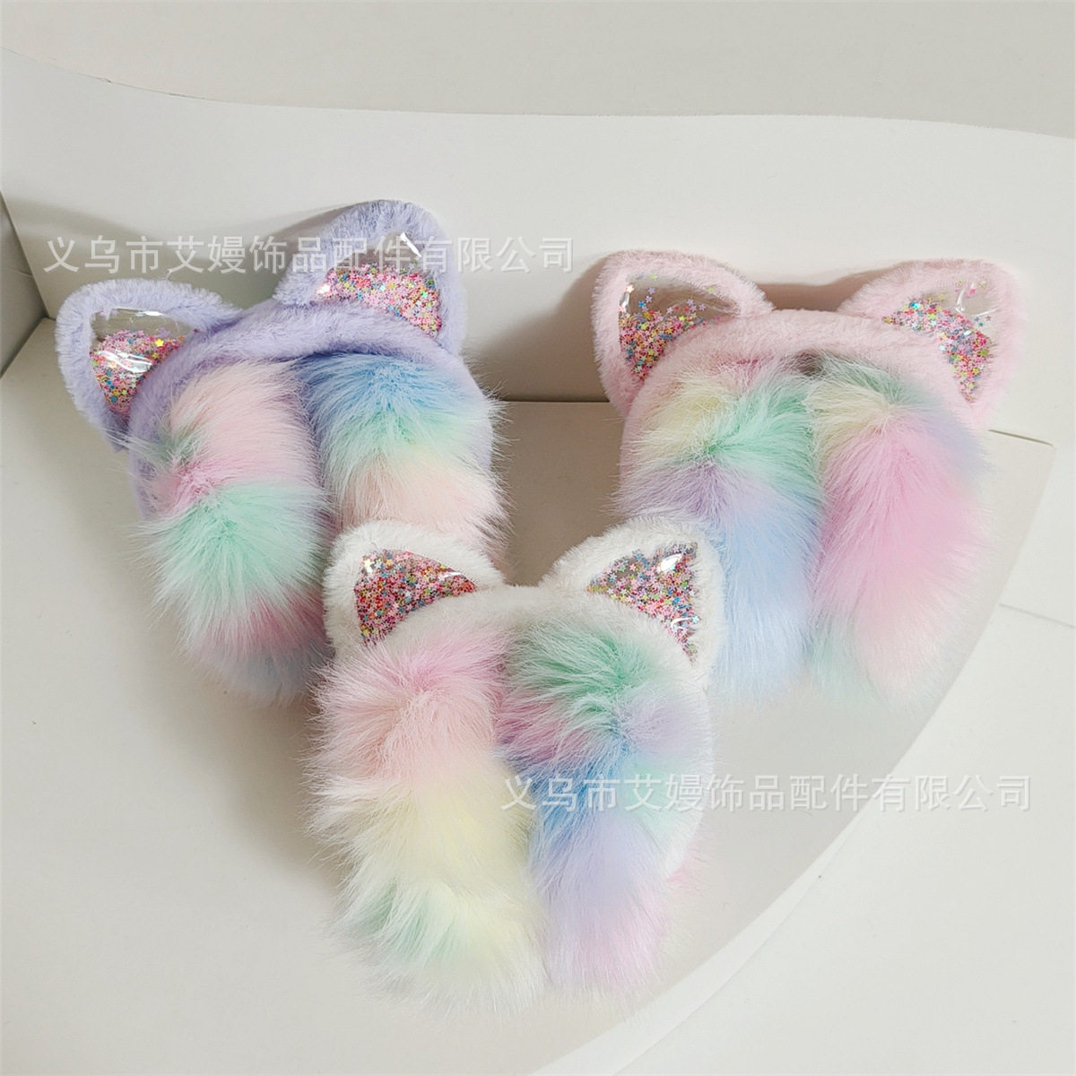 冬季可爱猫耳朵渐变长毛毛绒耳罩女童保暖加厚可折叠防寒护耳耳暖