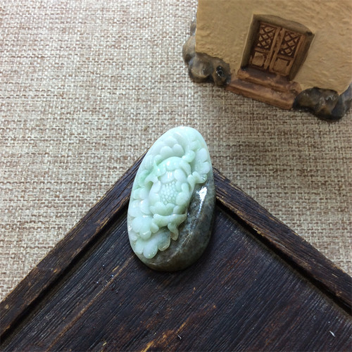 南阳独山玉挂件牡丹花毛衣链玉坠