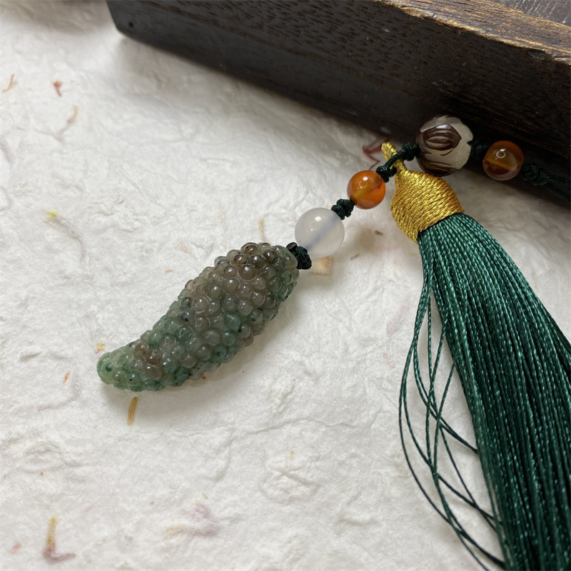天然玉石南阳独山玉葡萄吊坠女款复古流苏手机坠民族风饰品钥匙坠