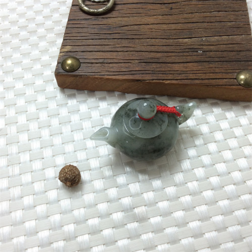 南阳独山玉黑白料玉壶手把件