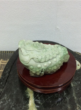 南阳独山玉招财摆件金蟾