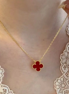 精工高版本红色四叶草项链
