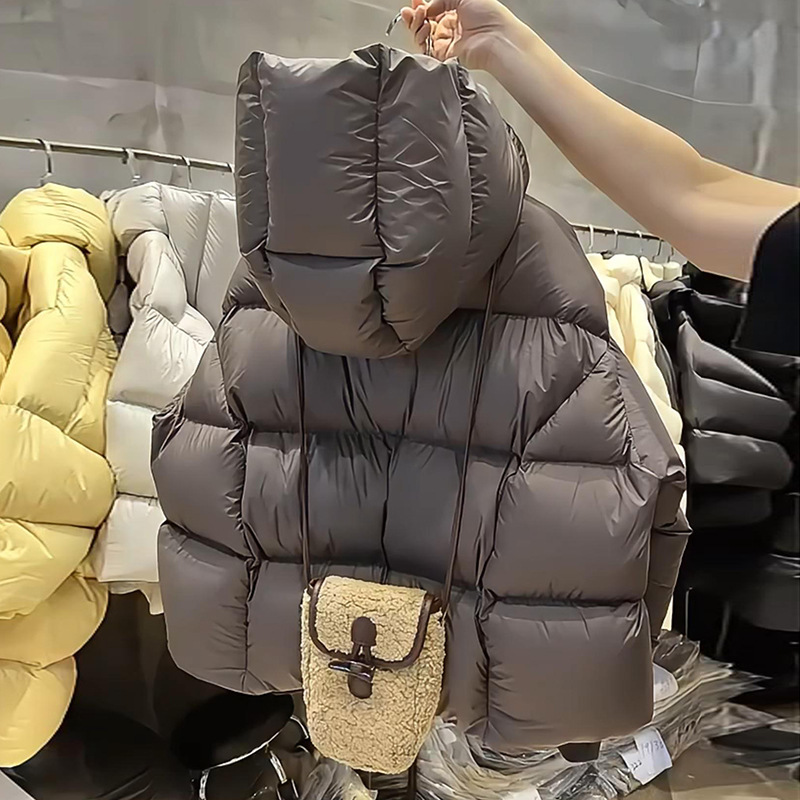 90白鹅绒2025冬超厚宽松小个子连帽面包云朵puff泡芙短款羽绒服女