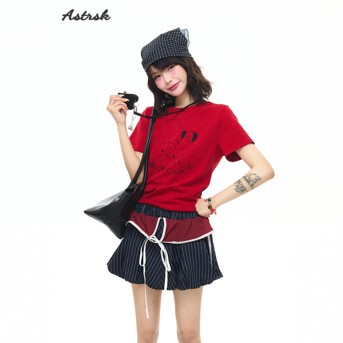 ASTRSK 韩系设计感可爱斑点狗印花短袖T恤女修身显瘦多巴胺风上衣