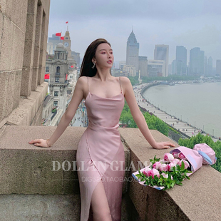 2025新款 性感露背钻链闪光吊带连衣裙 夏醋酸缎面开叉长裙仙女修身