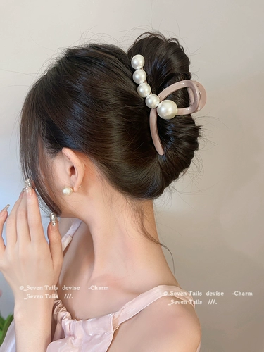 Брендовая заколка-крабик из жемчуга, большая заколка для волос, универсальная акула, простой и элегантный дизайн, коллекция 2023