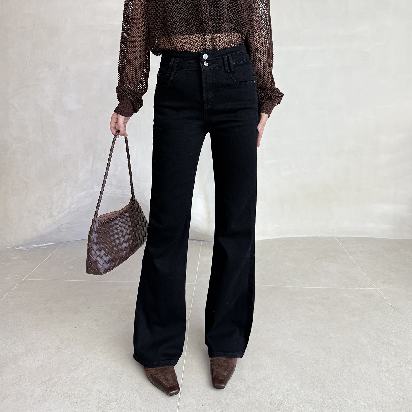 黑色双扣设计感高腰牛仔喇叭裤女2025秋季新品修身弹力显瘦微喇叭