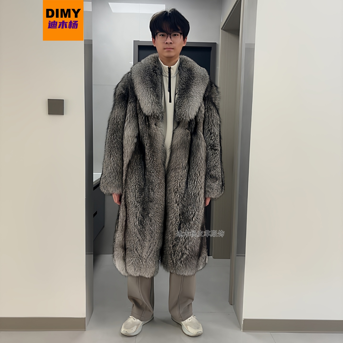 银狐男女同款整皮裁剪外套