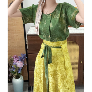 唐褙子圆领衫八破裙改良汉服套装