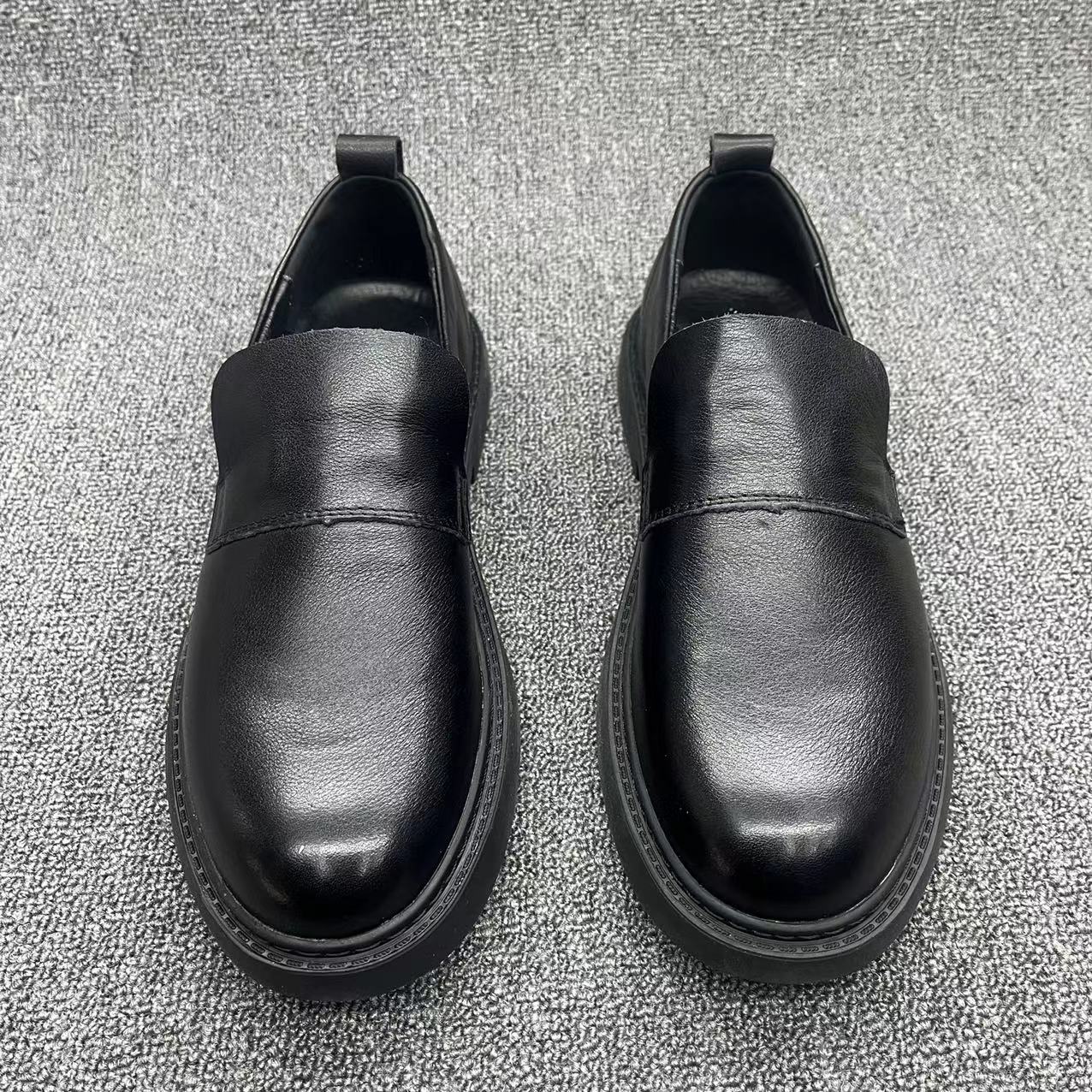 工厂断码真皮男鞋2024秋冬季新款平底圆头套脚牛皮商务皮鞋男单鞋