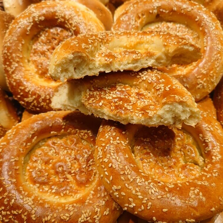 新疆牛奶芝麻馕零美食香酥脆传统手工烤的中式糕点真空顺丰包邮