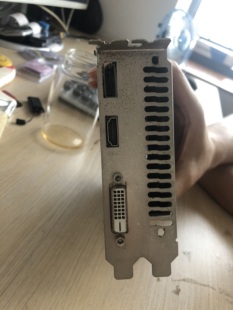 RX550 镭风 战甲晰显卡挡板档片卡条挂条档板挡片 A七彩虹