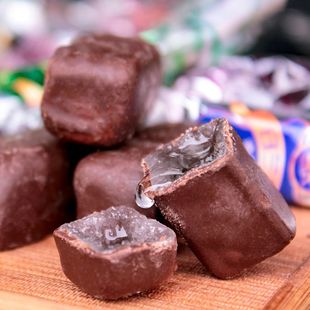 哈尔滨糖果巧克力代可可脂散装 袋 计量称重 巧克力酒芯糖500g 俄式