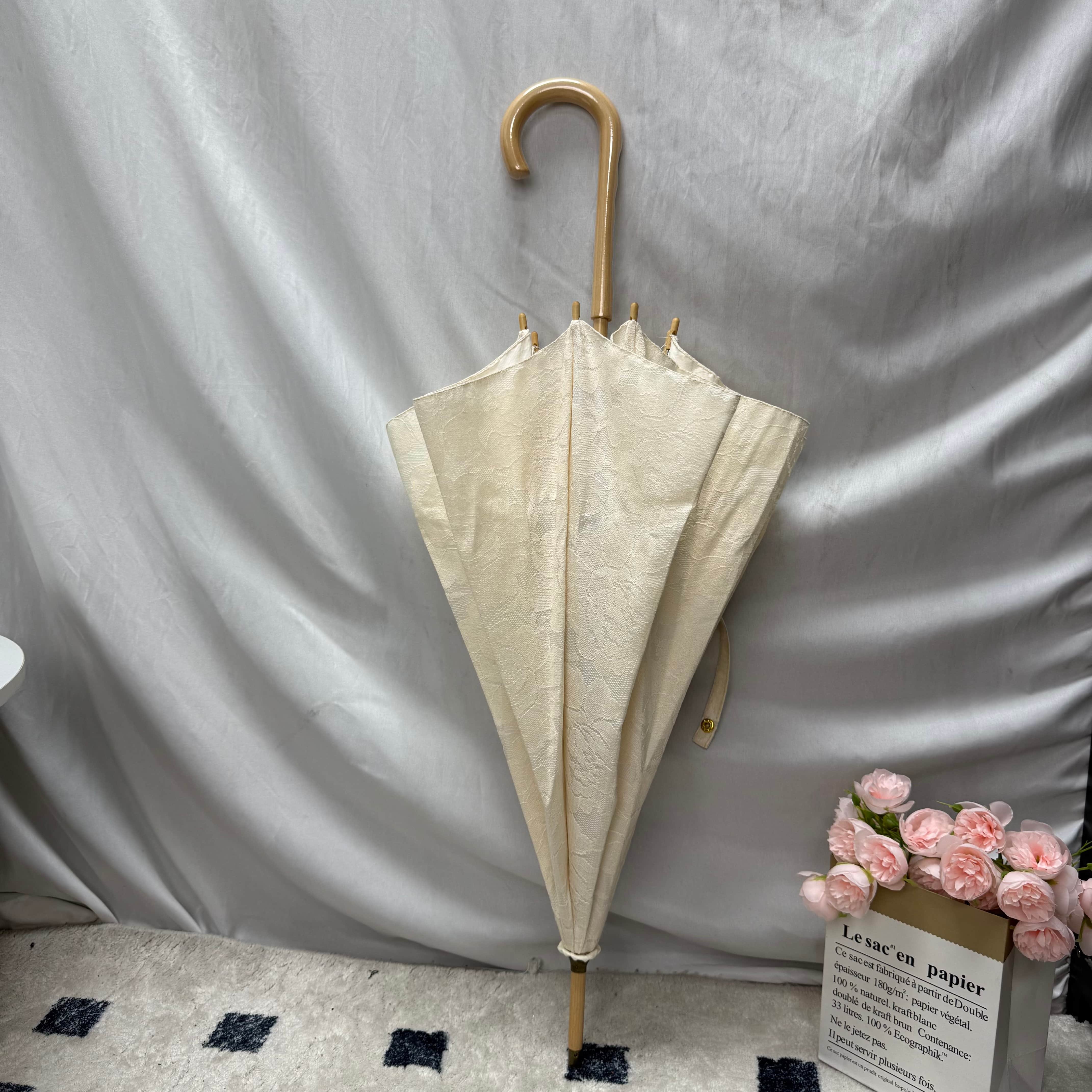 米白棉麻提花遮阳伞 实木手柄洛丽塔洋伞专业遮阳复古文艺拍照伞