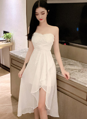 超仙美性感露背高腰显瘦连衣裙
