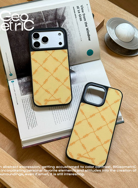 BIGeometeiC 《环福连连》原创趣味八字结黄色招财亮面直边黑边磁吸手机壳