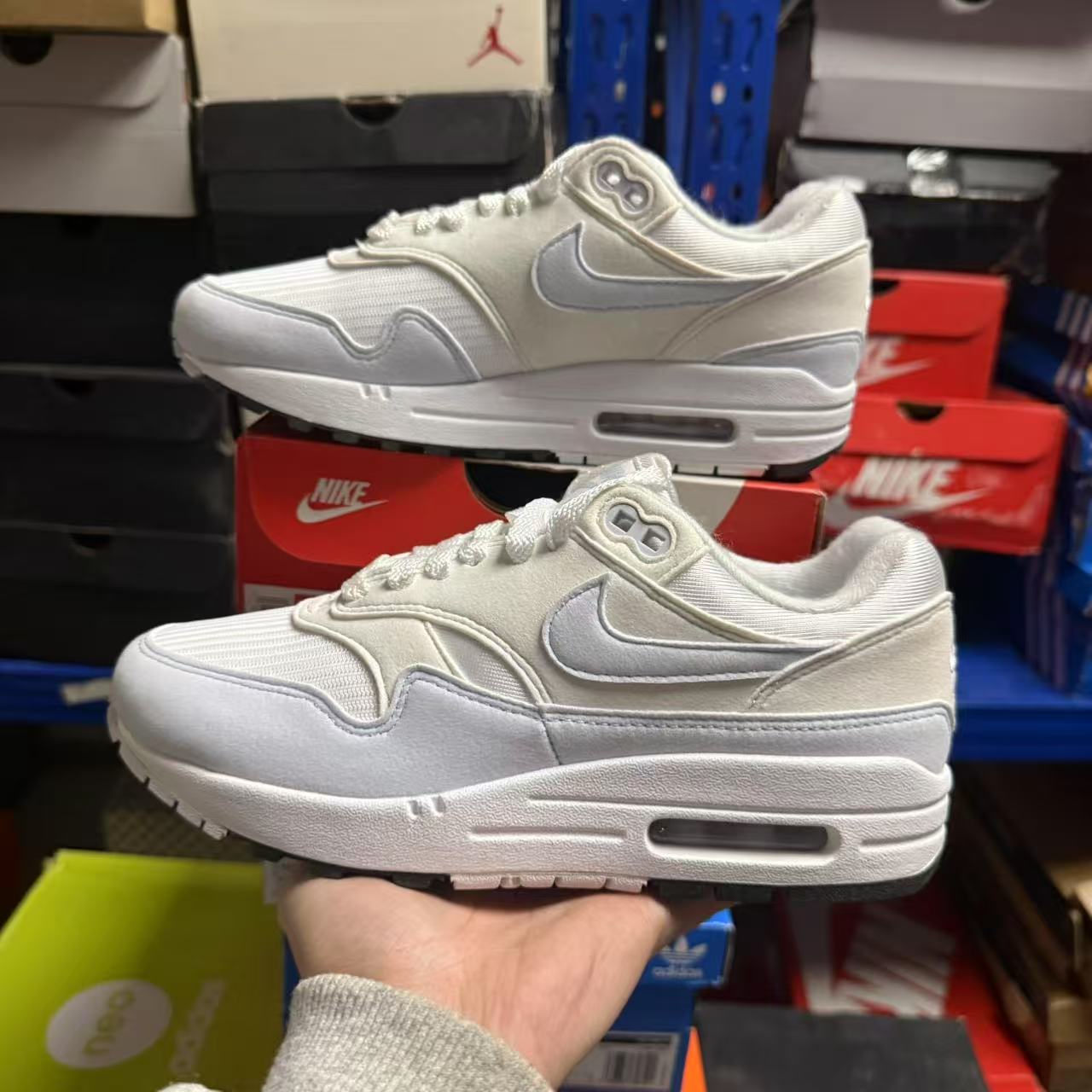 Nike Air Max 1 低帮 舒适生活休闲鞋女款 DZ2628-105 FZ4346-200