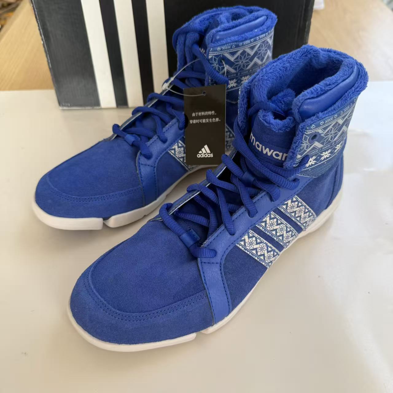 ADIDAS 阿迪达斯 女子高帮系带加绒 蓝色 综合训练鞋 B41233