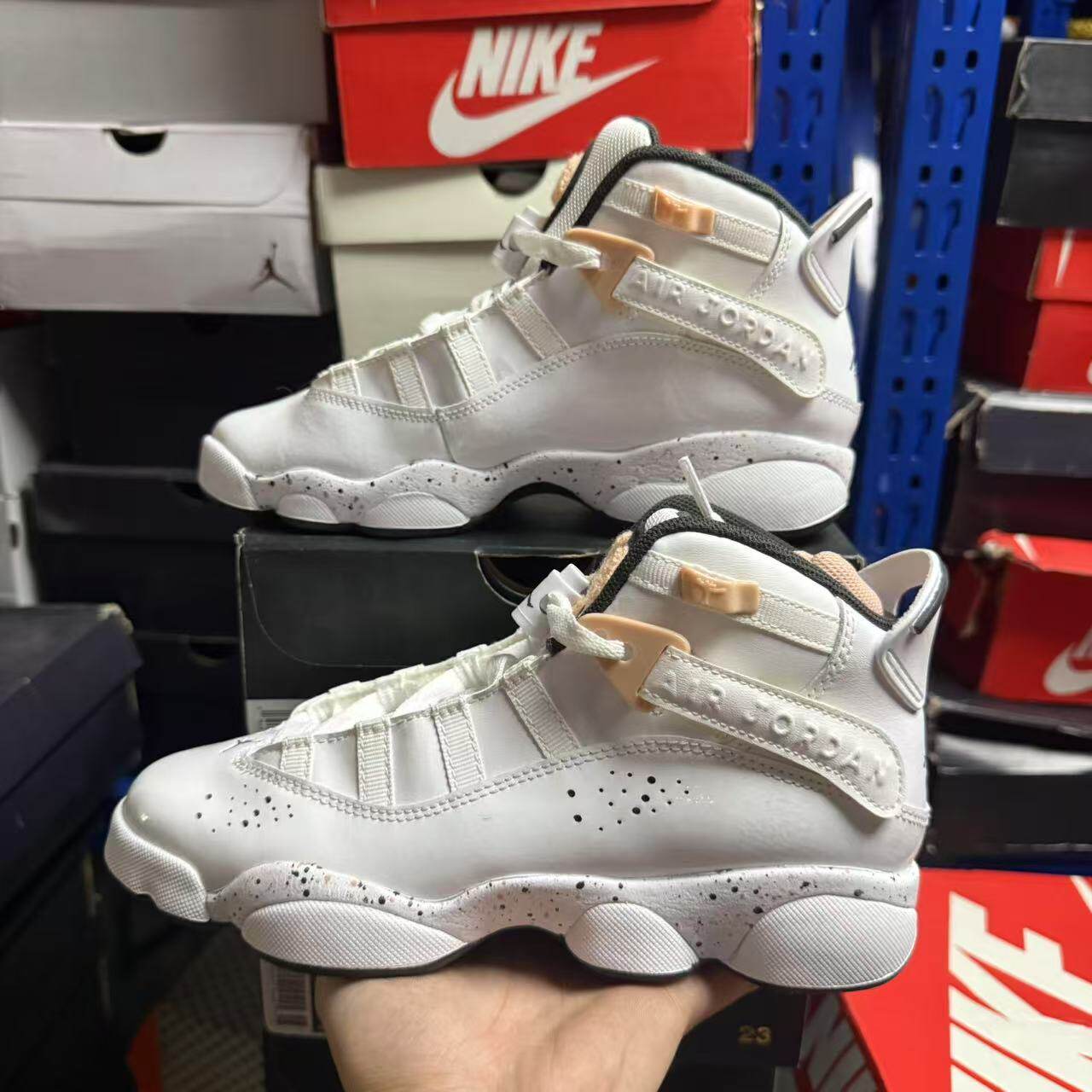Jordan Air Jordan 6 Rings 六冠王白粉潮流高帮篮球鞋323419-180