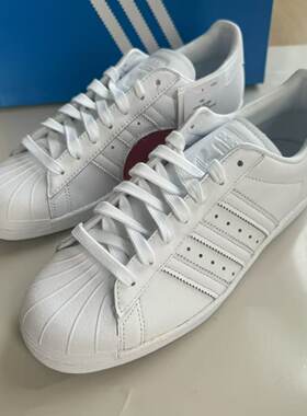 Adidas/阿迪达斯SUPERSTAR情人节限定贝壳头情侣休闲板鞋CQ3009