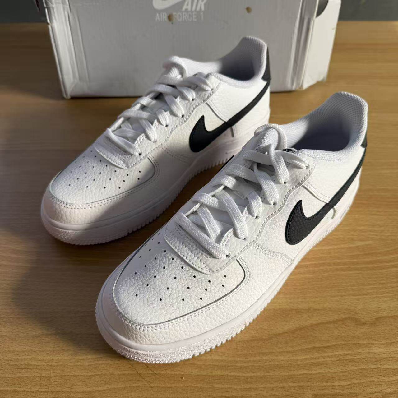 nike耐克 air force 1 af1 女子黑白小权志龙空军板鞋 ct3839