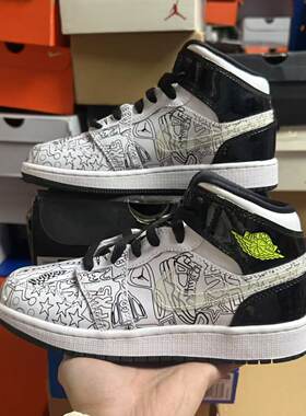耐克Nike Air Jordan1AJ1女子大童手绘涂鸦中帮篮球鞋DC4099-100