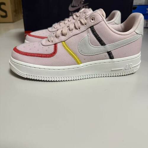 Nike Air Force 1 Low 07 LX 低帮板鞋女款粉白女子 CK6572-600