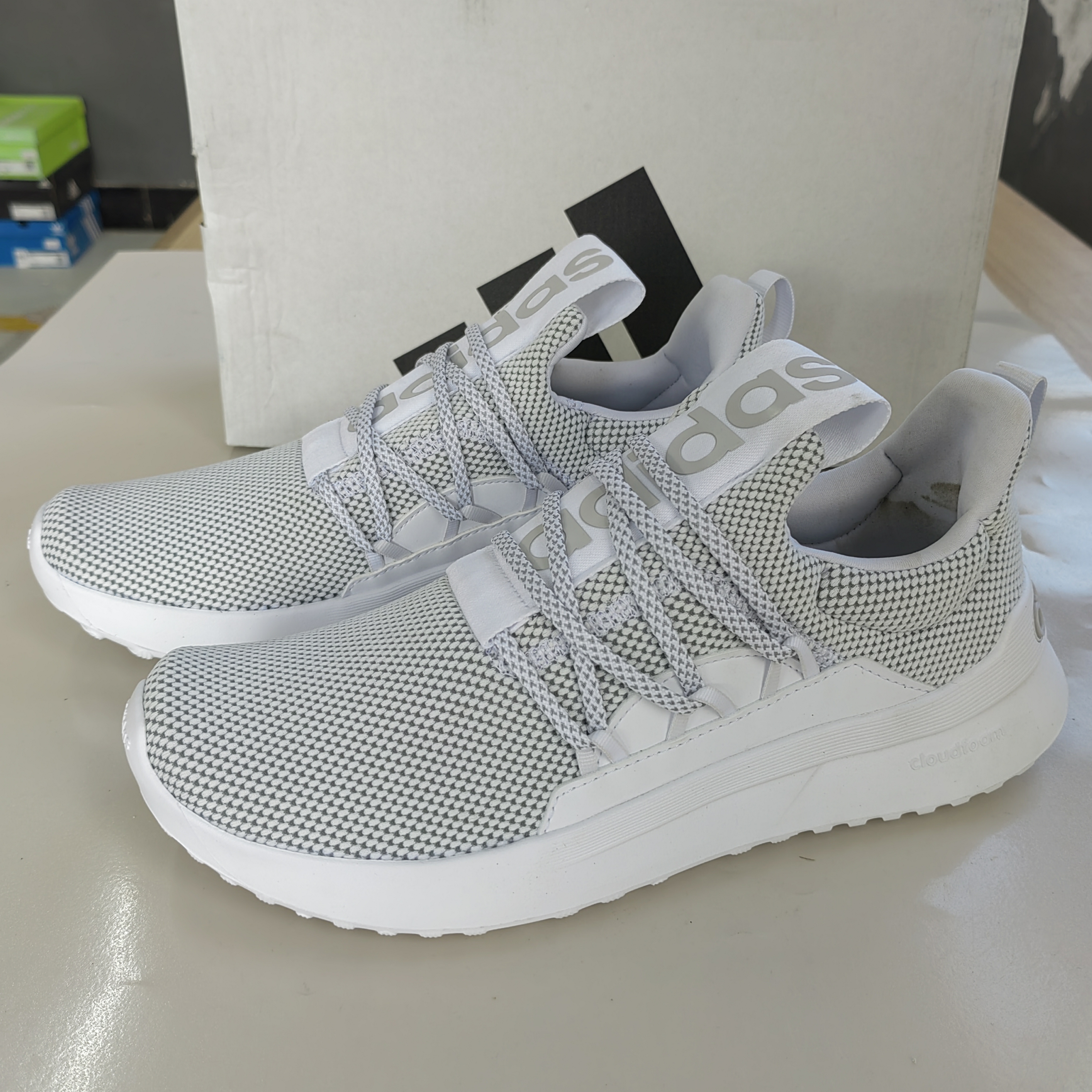 Adidas/阿迪达斯Lite Racer Adapt 5.0男子轻便休闲跑步鞋 HP6466