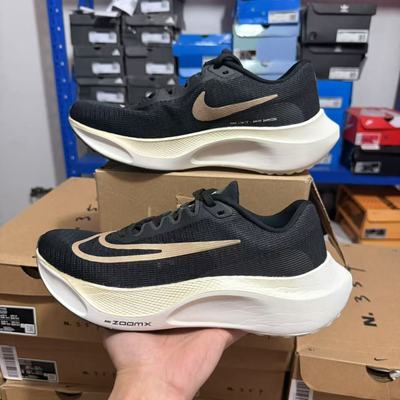 Nike耐克ZOOM FLY 5 男训练缓震支撑运动鞋竞速跑步鞋DM8968-002