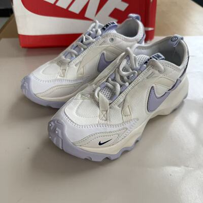 Nike/耐克正品TC 7900 PRM女子新款休闲透气运动跑步鞋FD0385-121