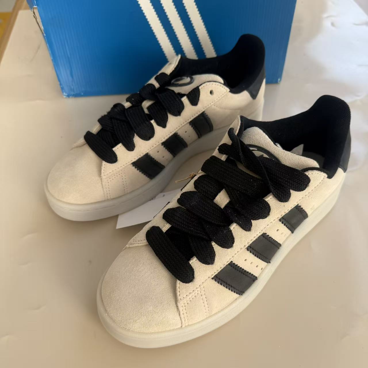 Adidas三叶草Campus 00S灰黑翻毛皮男女运动休闲板鞋面包鞋HQ8711