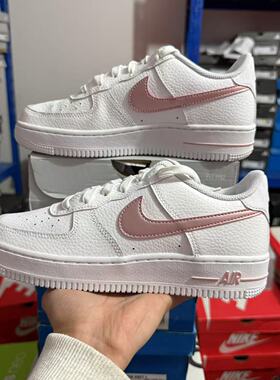 Nike Air Force 1 AF1 白粉 空军一号女款低帮休闲板鞋CT3839-104