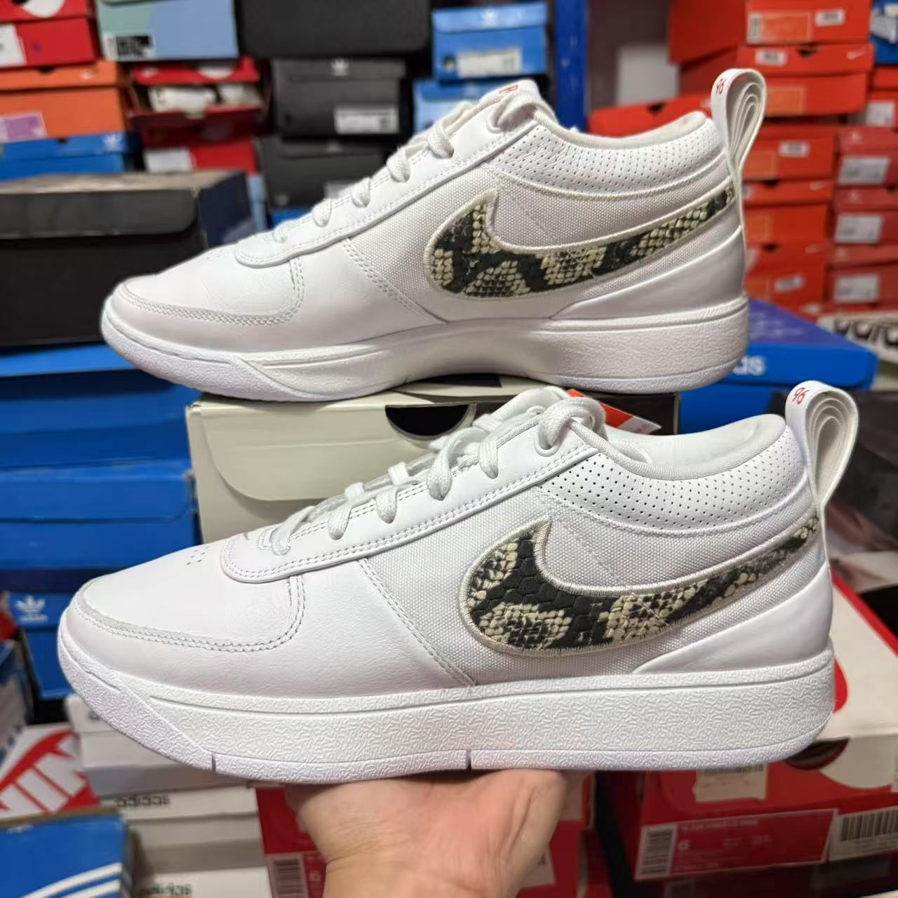 耐克男鞋Nike Book 1 布克1代 黑橙低帮实战缓震篮球鞋FJ4250-101