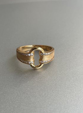 丝丝入扣。S925纯银镀金意大利中古风格拉丝工艺戒指闪亮锆石精致