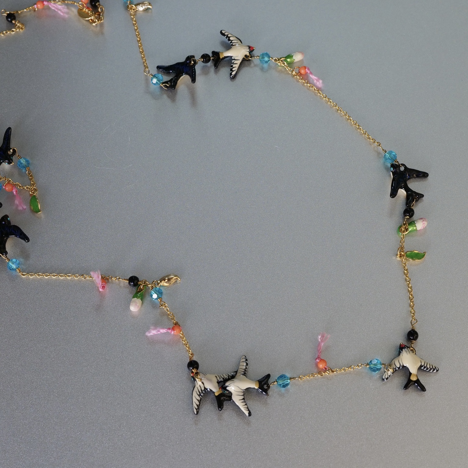 生命力啊。可爱燕子飞鸟花苞手绘珐琅Les春日气息长项链毛衣秋冬