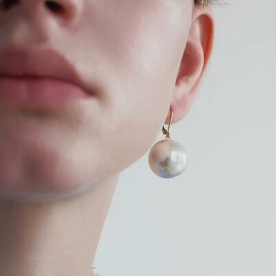 皎洁月亮。圆润人造珍珠大尺寸吊坠耳扣简约时髦高级气质百搭20mm