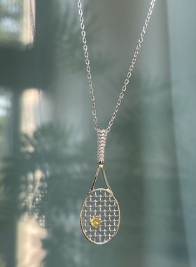 运动新宠。闪亮网球拍吊坠镶嵌锆石S925银项链时髦精致个性百搭