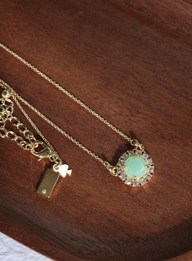 青翠新绿。清新圆形吊坠锆石精致金色细项链时髦精致百搭个性