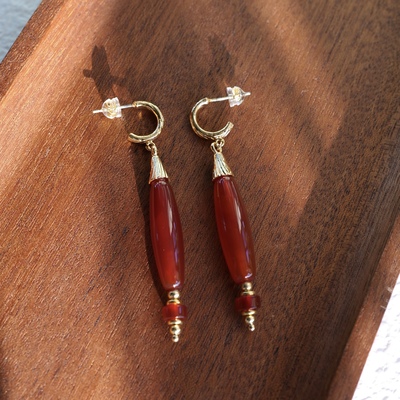贵气金红。高级感红玛瑙长耳钉925银针优雅国风气质新年节日氛围