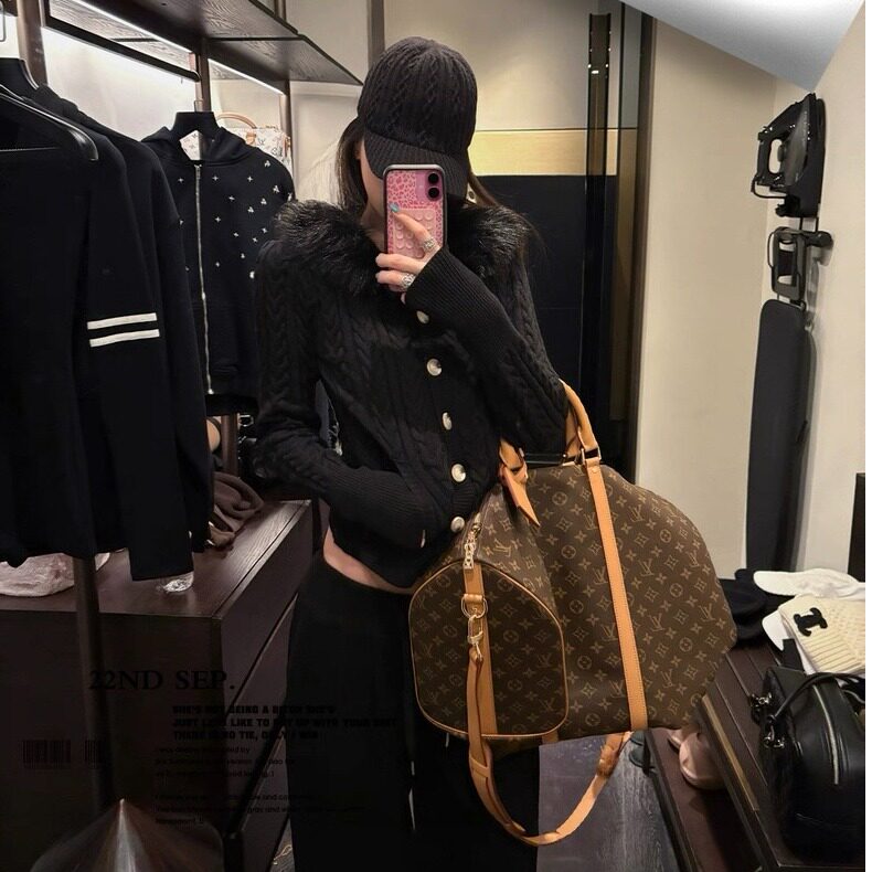 莫欣欣 黑色麻花毛衣外套女秋季毛衣